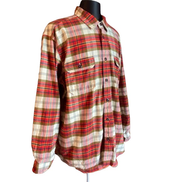 Eddie Bauer men’s 2XL long sleeve button up plaid flannel - Picture 2 of 9